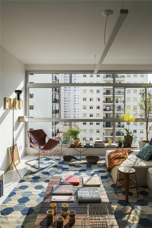 0-loft tarzı daire-st-maclou-halı-roche-bobois-bej-mavi-fenetre-grande