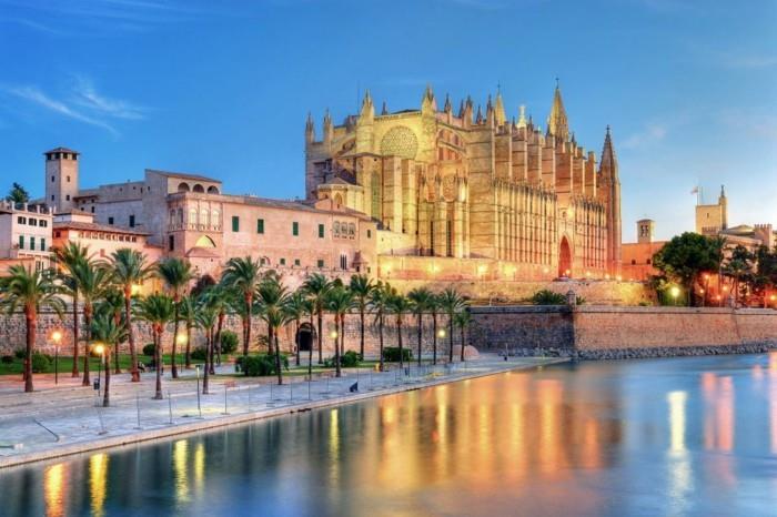 0-palma-de-majorca-ziyaret-palma-de-majorca-fotoğraflarda-katedrali