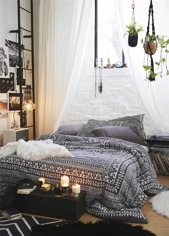 0-suaugusiųjų-romantiškas-deko-miegamasis-su žvakėmis-dekoracijomis-lovos antklode-balta-juoda