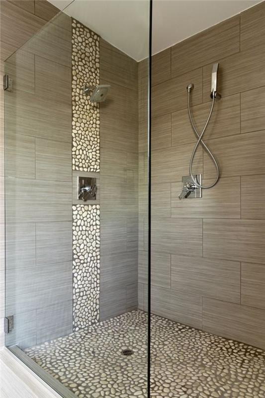 0-kako-okrasiti-svojo-kopalnico-s-kamenčkom-mozaikom-keramično-kopalnico-tuš-italijansko-prodnato