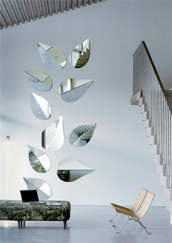 0-dizainas-veidrodis-žalia-lapų formos-graži-idėja-dekoratyvinė-pilka-siena-šiuolaikinėje-gyvenamajame kambaryje