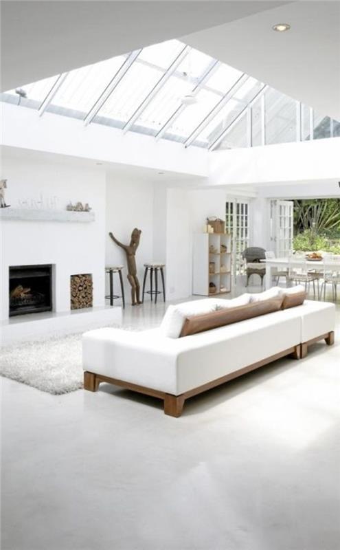 0-beyaz-oturma odası-velux-çatı-pencere-mumlu-beton-zemin-gri-zemin-geniş-oturma odası