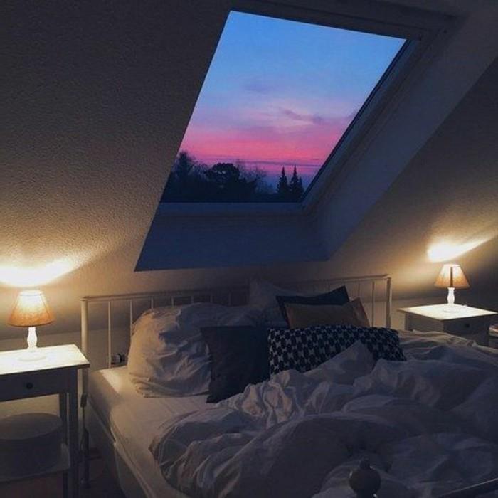 00 nuostabus romantiškas apšvietimo idėja miegamajam po šlaitu, vaizdas į dangų