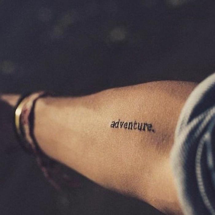 00-tatuiruotė-originalai-tatuiruotė-rašanti-moteris-mūsų-idėjos-tatuiruotė-moteris