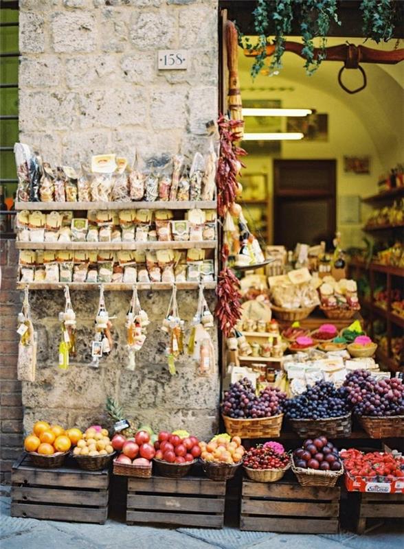 00-toskana-turizem-trgovine-v-toskani-italijanski-ulice-italija