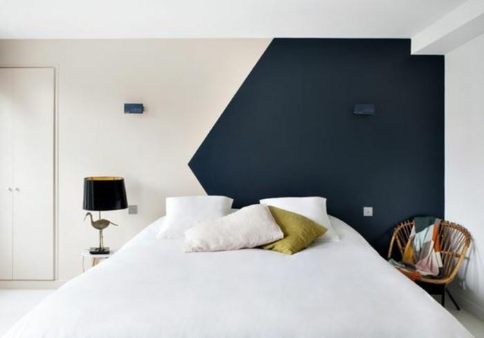 000-bir-oda-iki-renk-yatak odası-duvar-beyaz-mavi-glisero-boya