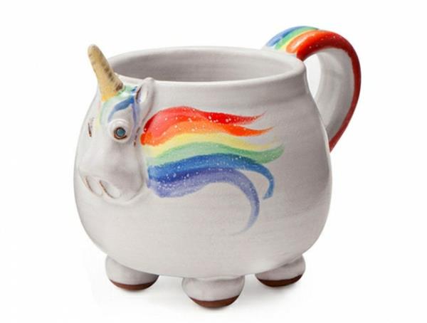 unicorn-on-a-white-vrč-design-skodelice za kavo