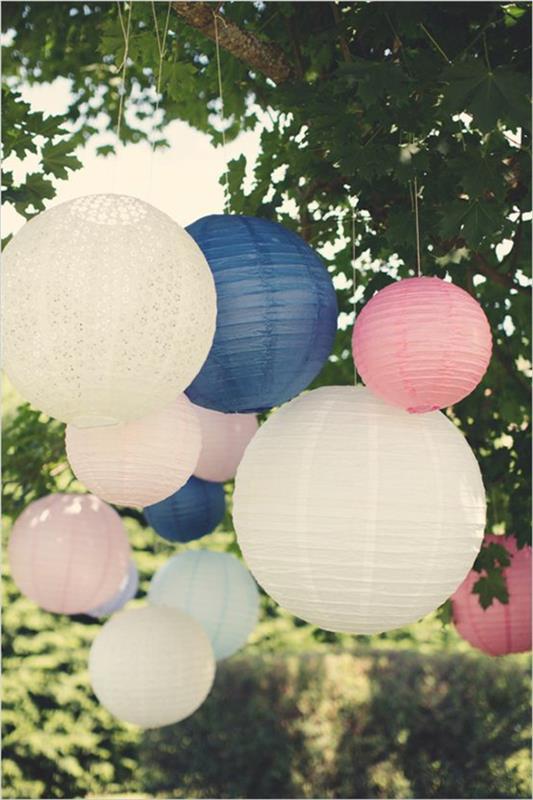 1-kitajske kroglice-lepa-izvirna-dekoracija-za-poroko-čudovit-vrt-z-drevesi