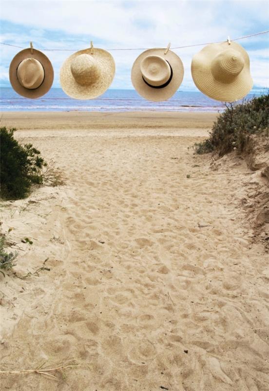 1-hasır-şapka-plaj-deniz-güzel manzarası