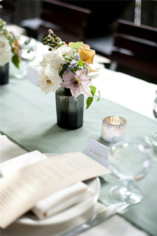 1-stalo-bėgiko-stalo-centro-žalios-mėlynos-gėlės-ant stalo-komplektas-elegantiškas