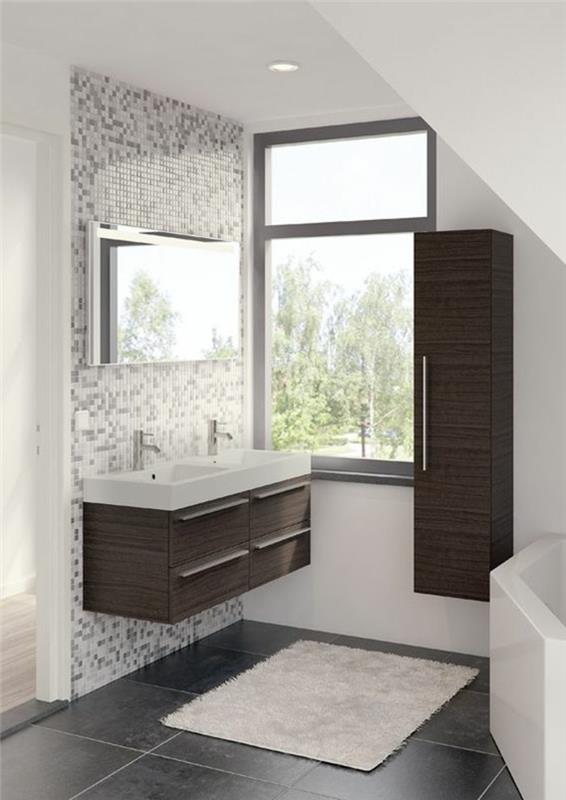 1-kopalnica-stolpec-v-temnem-lesu-mozaik-keramična-kopalnica-