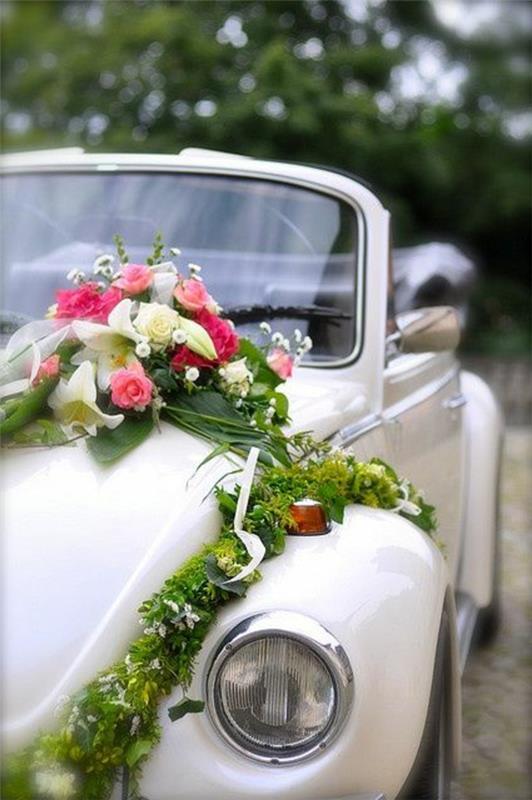 1-cvetlična-dekoracija-avto-poroka-