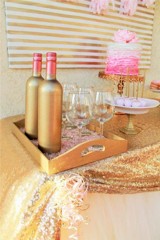 1-bir-kız-doğum günü-ucuz-parti-süsleme-masa-ta-bir-altın-masa örtüsü ile-dekorasyon