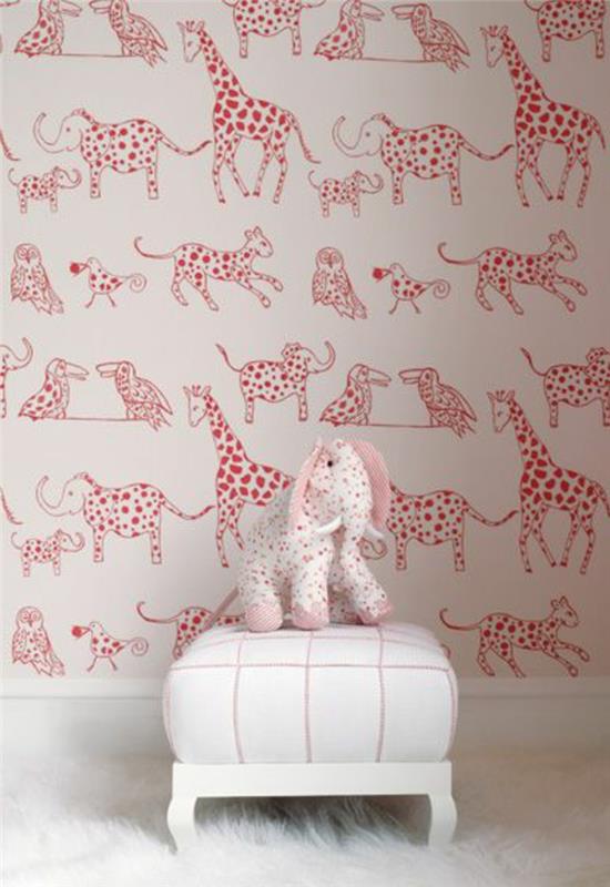 1-orijinal-duvar dekorasyonu-kırmızı-hayvanlar-alçak-sandalye-beyaz-tabure-beyaz-halı