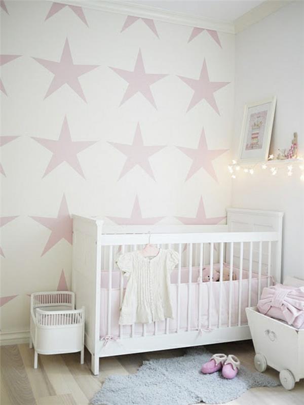 1-bebek karyolalı-beyaz-duvarlar-için-orijinal-duvar-dekorasyonu