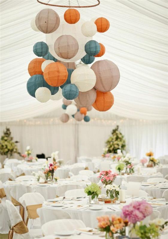 1-Çin-renkli-kağıt-toplar-zarif-masa-setiyle-düğün-dekorasyonu