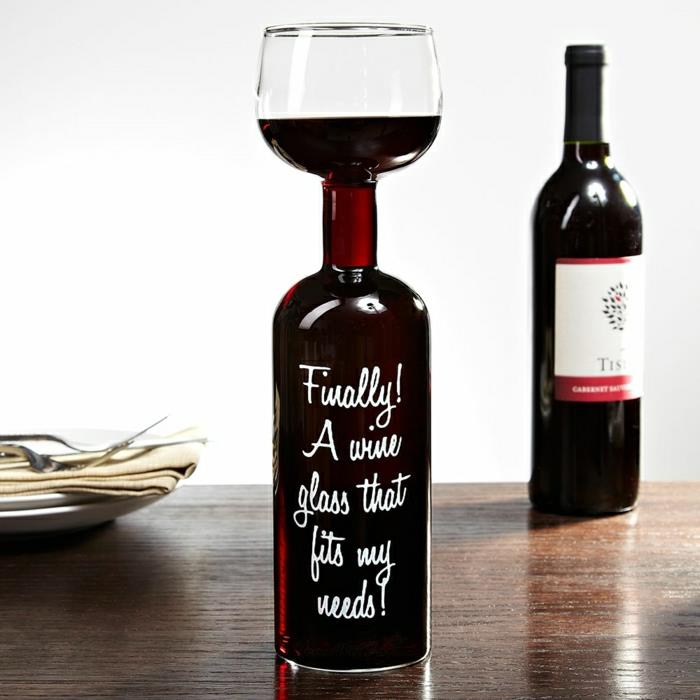 1-personalizuotas-vyno butelio etiketė-originalus-vyno butelio etiketės-idėja