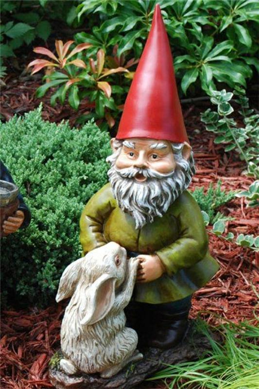 1-sodo-nykštukai-raudona-kepurė-sodas-skulptūra-sodo apdaila
