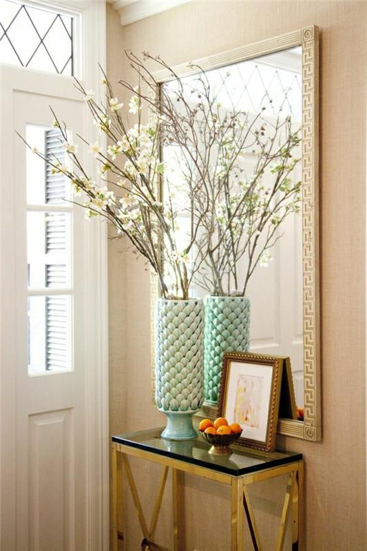 1-ikea-vhodna-konzola-stekleno-cvetje-v-modernih-vhodnih vratih