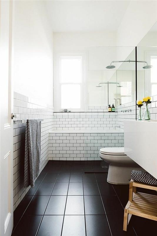 1-lepa-kopalnica-modeli-italijanska-kopalnica-model-črna-stena-bele-talne ploščice