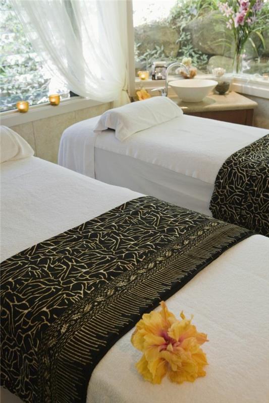 1-azijietiškas masažas-lille-studio-spa-ne-brangus-spa-hamamas-lille-lovos-užuolaidos-balta
