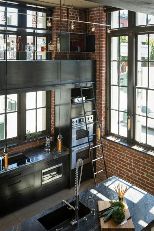 1-gri-siyah-mutfak-kırmızı-tuğla-duvar-geniş-mutfak için ne renk