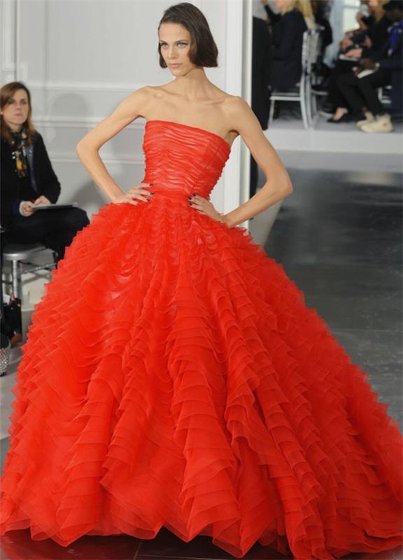 1-suknelė-išeiti-raudonas-modelis