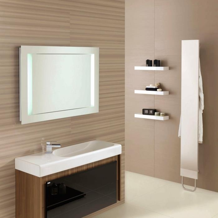 1-vonios kambarys-travertinas-taupe-vonios kambarys su baltomis ir smėlio spalvos plytelėmis