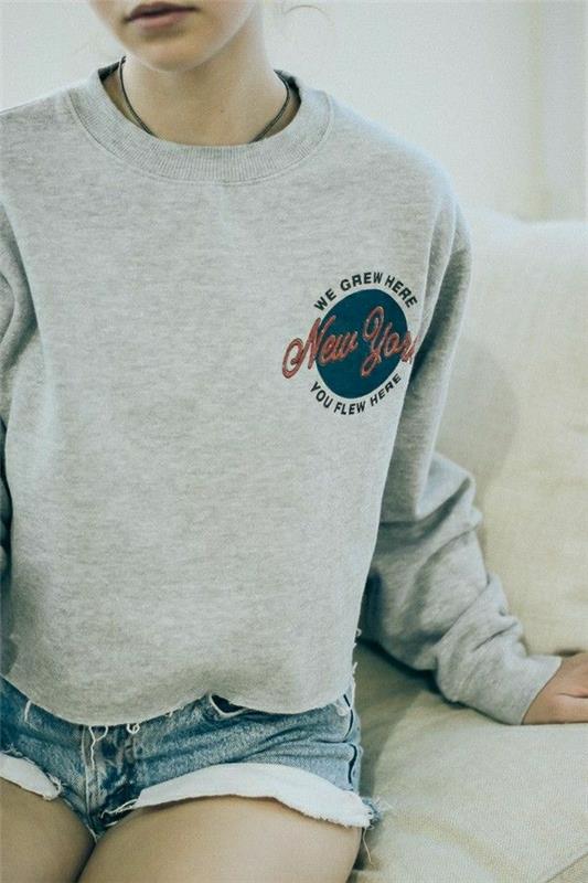 1-pulover-ženska-moda-sive-kratke-hlače-jeans