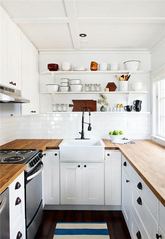 1-v33-virtuvės remontas-su šviesaus medžio baldais ir baltais baldais-tamsiomis parketo grindimis
