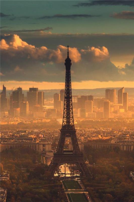 1-apsilankymas-paris-paminklai-Paryžius-Eifelio bokštas