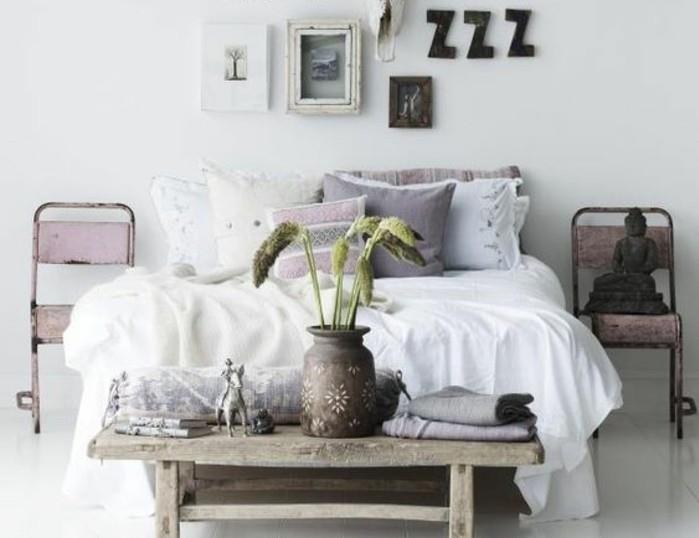 1.dekorasyon-yetişkin-yatak odası-dekorasyon-orijinal-duvar-dekorasyon-renkli-yatak minderleri-beyaz-çiçek-yatak-battaniye