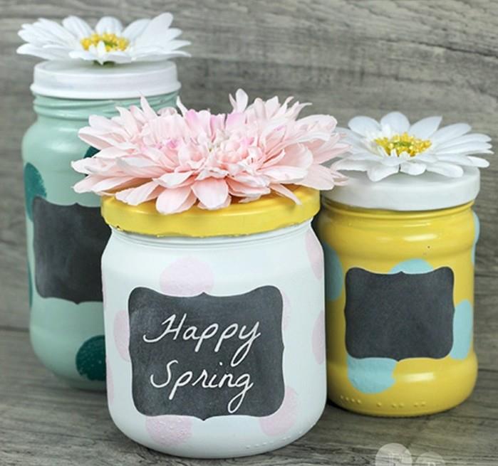 1 Ką daryti su stikliniais jogurto vazonėliais-pavasario laimės gėlių ženklu