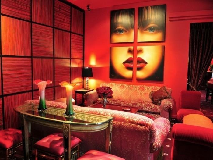 ne-boya-seçmeli-oturma odası-dekorasyonu-kırmızı-is-a-iyi-seçenek-ilginç-fikir-duvar-dekorasyonu-portre-kanepeler-vintage-romantik-atmosfer