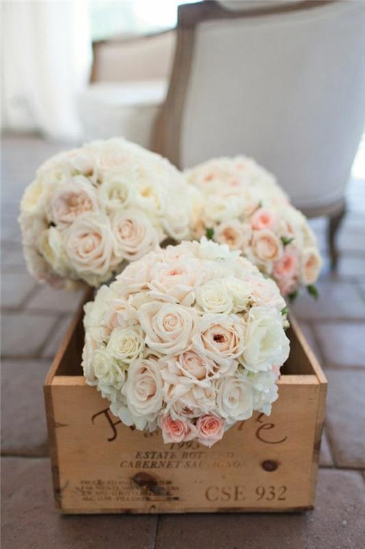 2-okrogel poročni šopek-za-vaš-poročni dan-veliko-belega cvetja