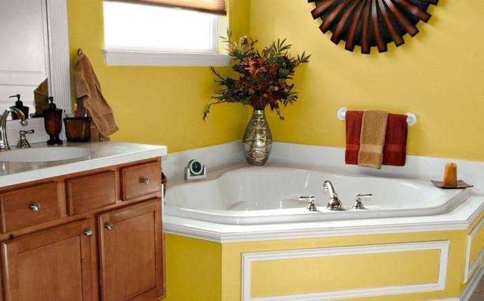vonios-dažų-geltonos-kubilo-geltonai-baltos-dekoratyvinės-gėlių-vazos-rankšluosčių laikiklis