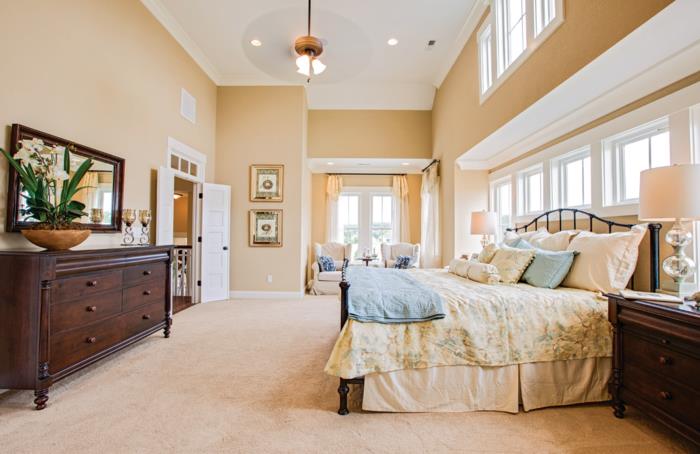 3-Lux-style-stanovanje-karamel-barve-lepa-spalnica