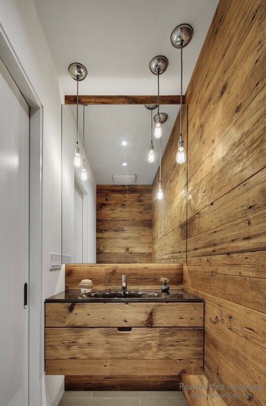 Opzione di illuminazione del bagno in legno