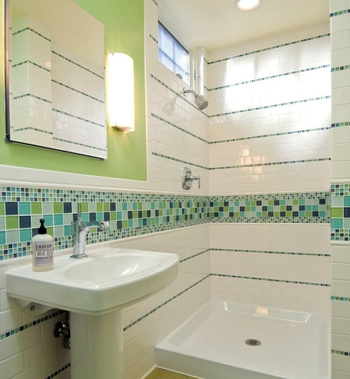 dekoras-vonios kambarys-maža idėja-plytelių klojimas-vonios kambarys-įdomios-subtilios spalvų schemos-idėja-dušo kolonėlė-kriauklė