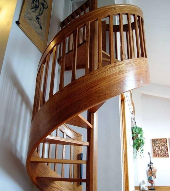 moderno-spiralno-stopnišče-leseno-stopnišče