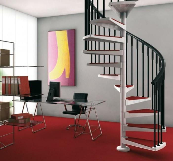moderno-stopnišče-spiralno-stopnišče-belo-rdeče-črno