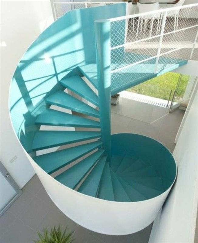 precej-moderno-stopnišče-stopnice-barve-akvamarin-oblikovanje-elegantno