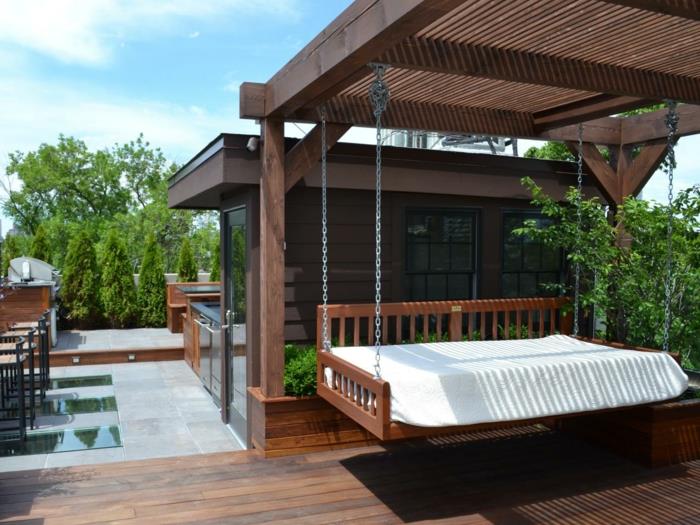 muhteşem-öneri-ahşap-pergola-yatak-salıncak-veranda-çatıdan-asma