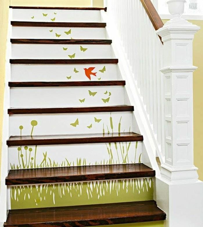 stopnišče-slikarstvo-les-cvetlični-vzorci-prenova-stopnišče-strašno