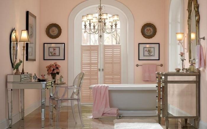 vonios kambario dažai-spalva-lašiša-vonia-pozuoti-baltas tualetinis staliukas-estetinis-deko-romantiškas-prabangus liustra