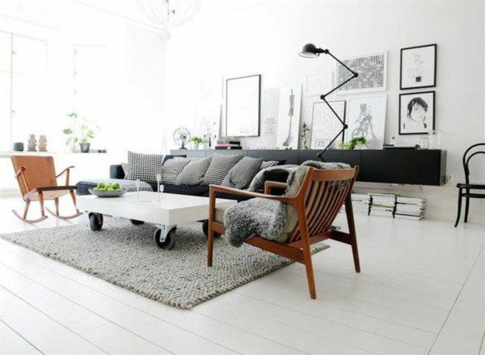 Apartma-lux-style-barve-karamel-v-beli-leseni-gugalni stol