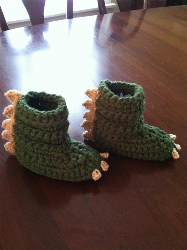 Čevlji-za-dom-copati-otroci-zeleni-krokodil