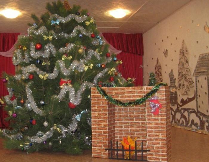büyük-Noel-ağacı-karton-şömine