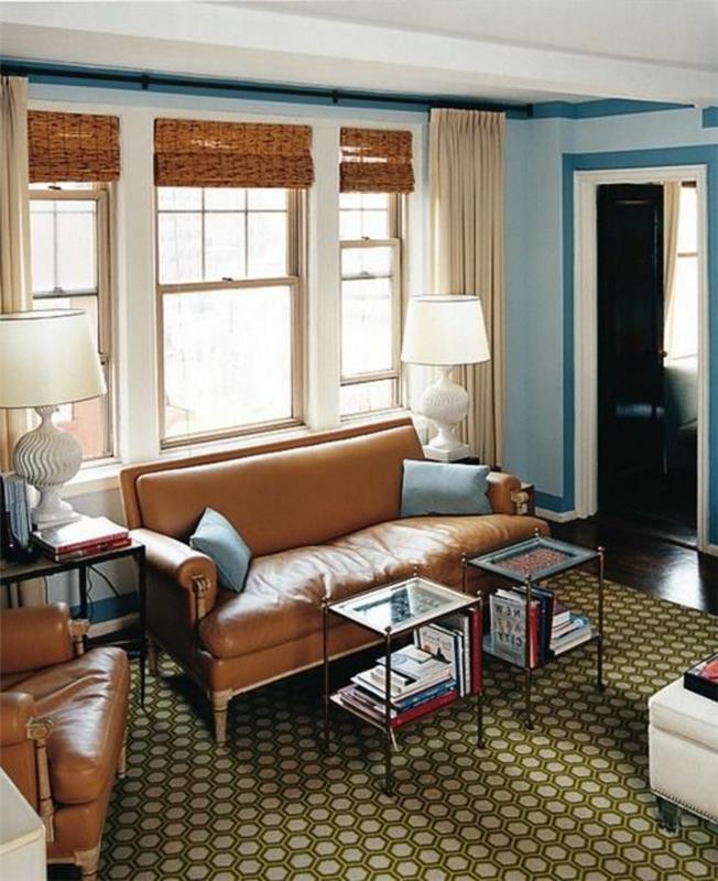 Karamelna barva-na-stenah in-pohištvo-preproga-kavč-v usnju