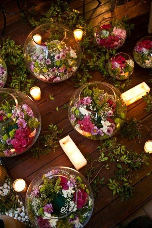 Rožnata dekoracija-vesela-poroka-kroglice-svetloba